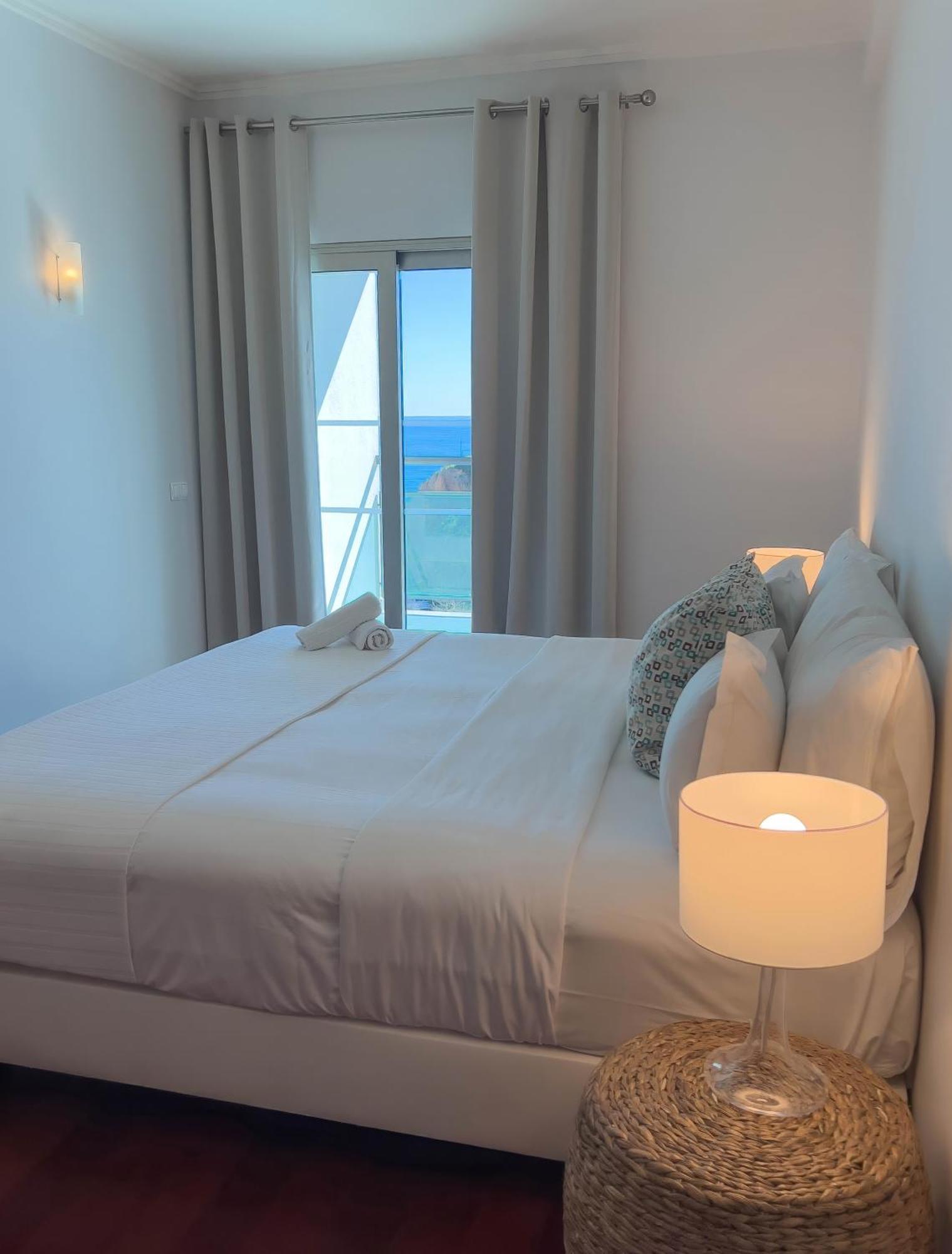 Villa Doris Suites Lagos Bagian luar foto