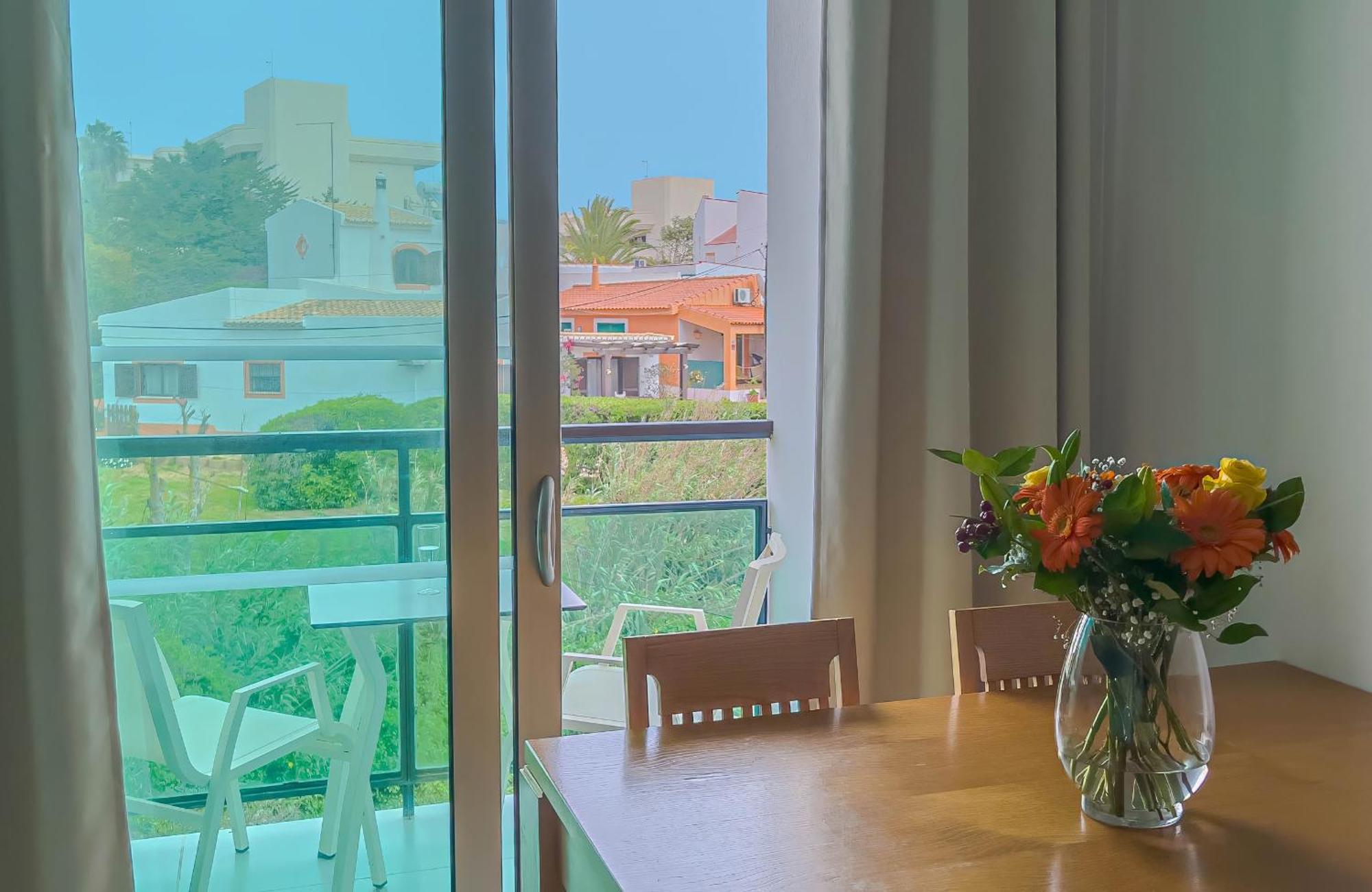 Villa Doris Suites Lagos Bagian luar foto