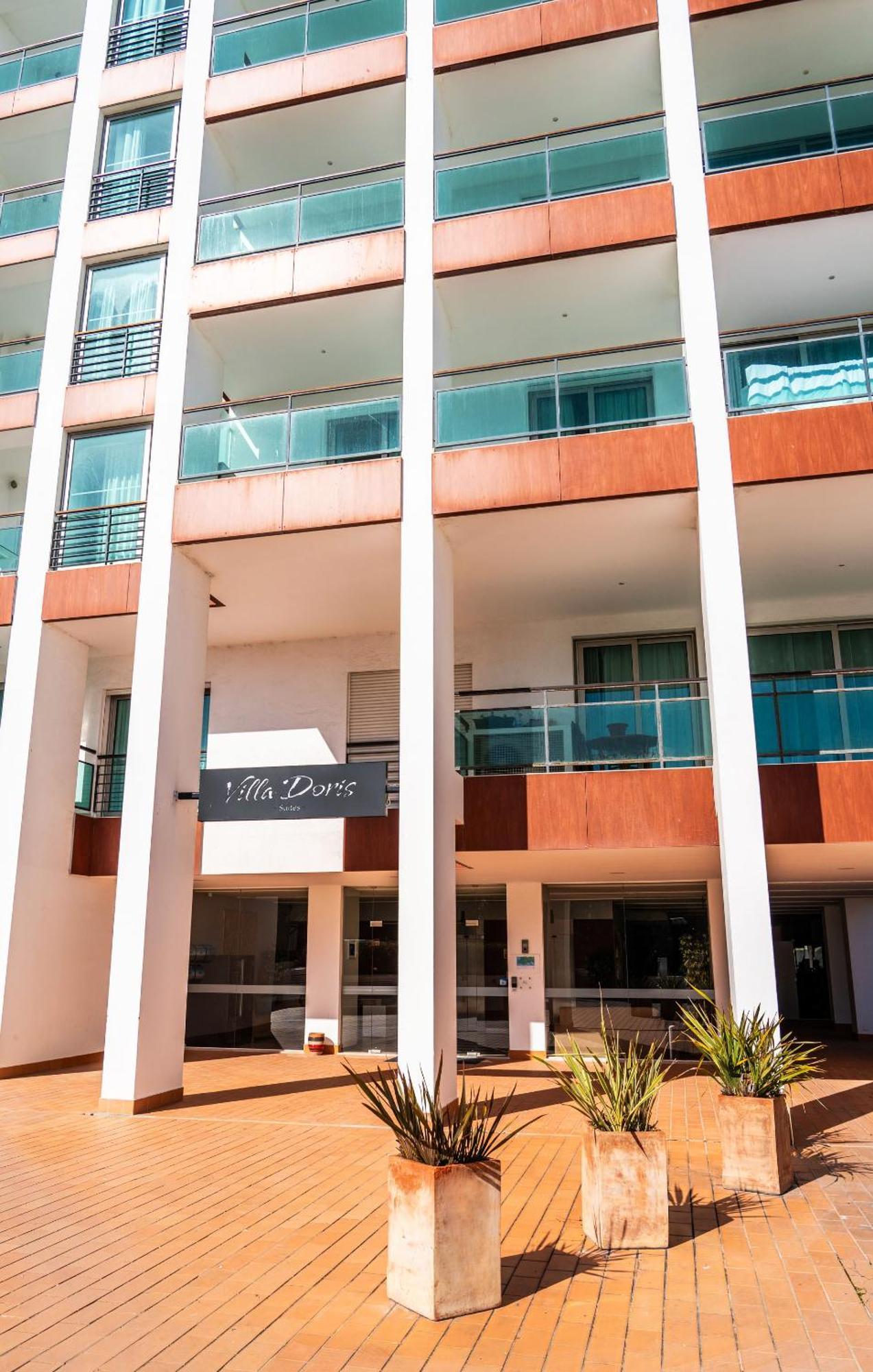 Villa Doris Suites Lagos Bagian luar foto