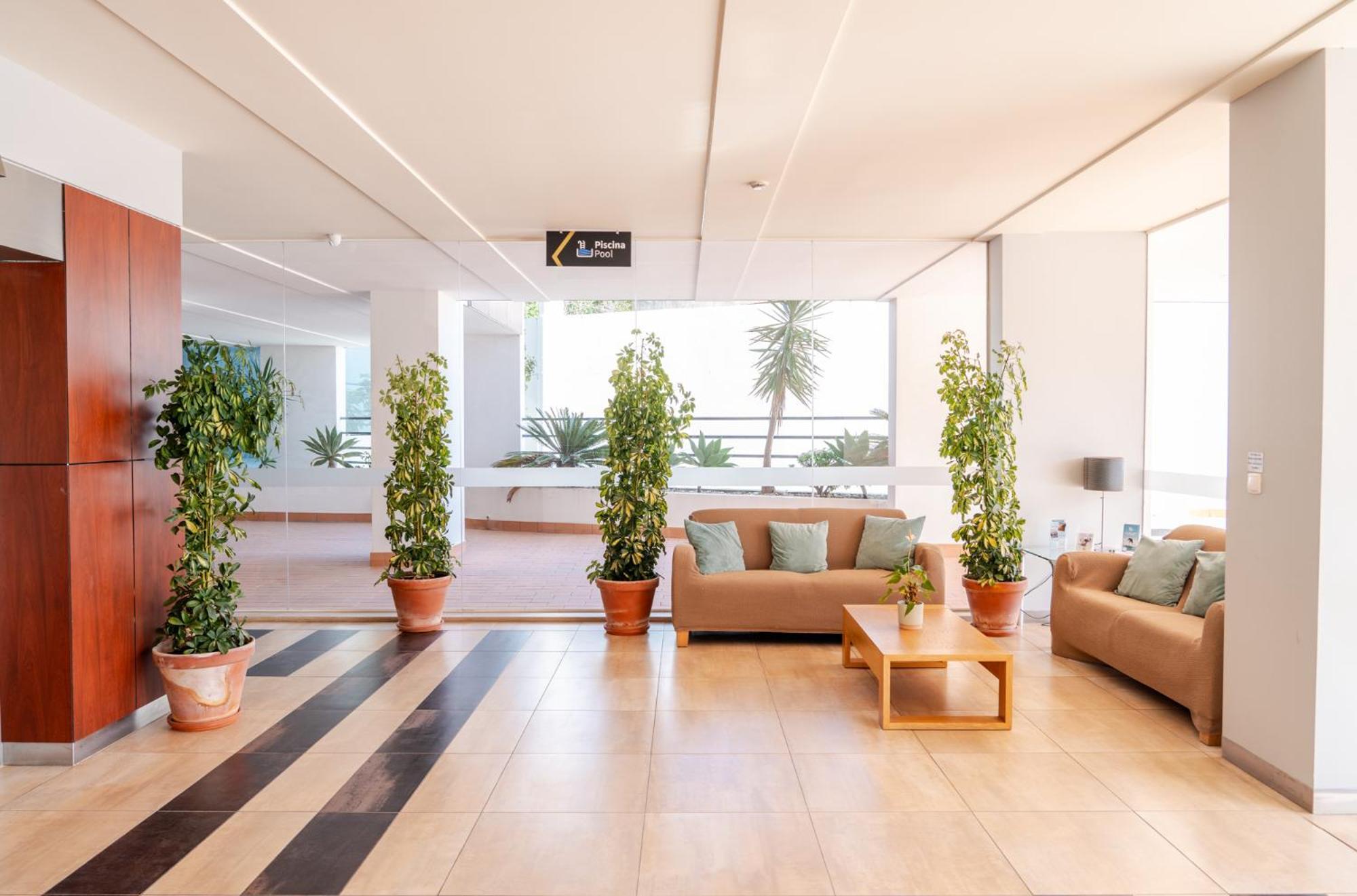 Villa Doris Suites Lagos Bagian luar foto