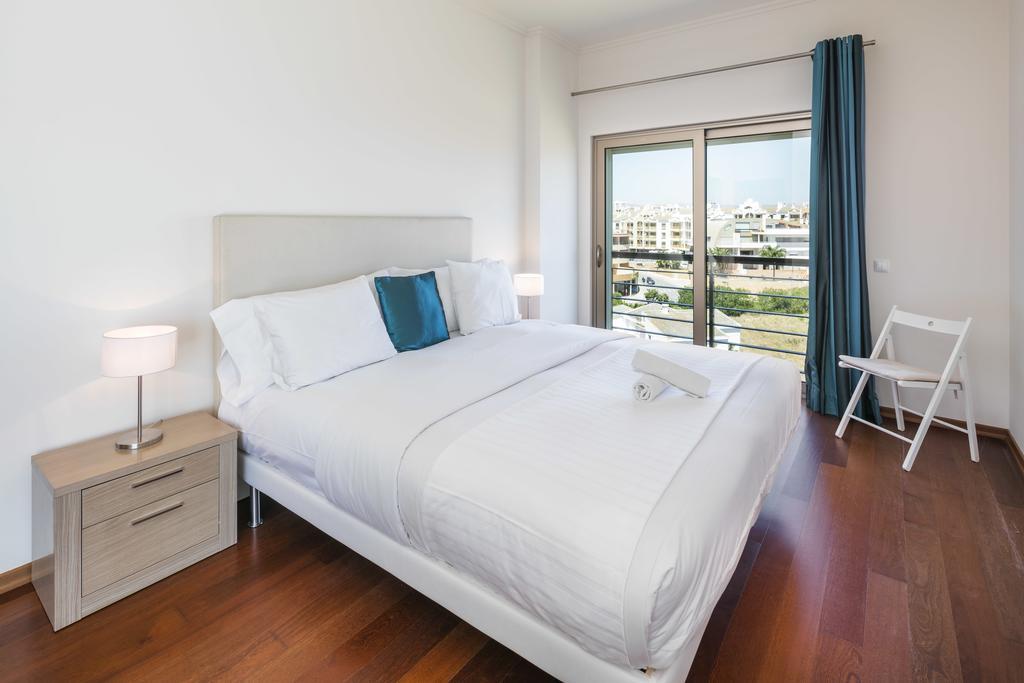Villa Doris Suites Lagos Bagian luar foto
