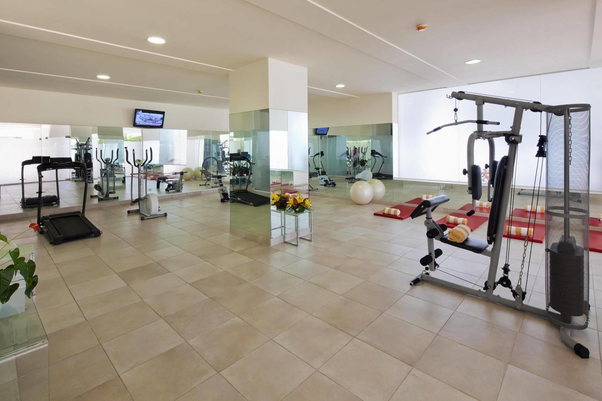 Villa Doris Suites Lagos Bagian luar foto